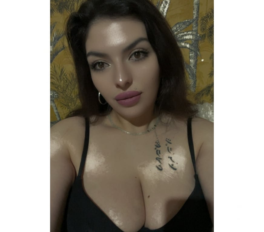 Escorts Glasgow Rutherglen - Glasgow - Photos for Queen of party 24 7 incals outacls