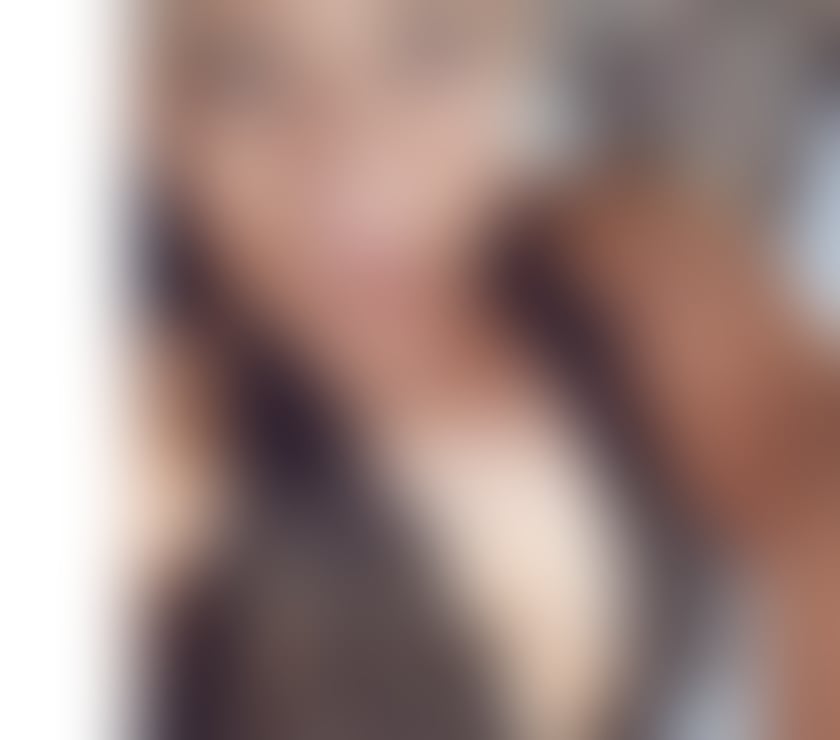 Escorts Greater Manchester Manchester - Photos for Real English milf steph. On tour at airport hotel