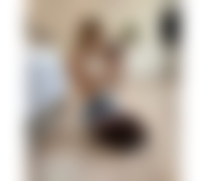 JULI❤️ NEW IN TOWN ✅ PARTY GIRL