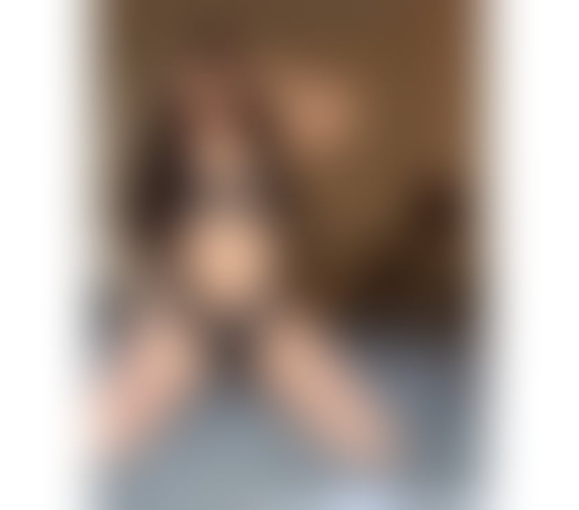 Escorts Oxfordshire South Oxfordshire - Photos for DELIGHFULL BRUNETTE-PARTY WOMAN