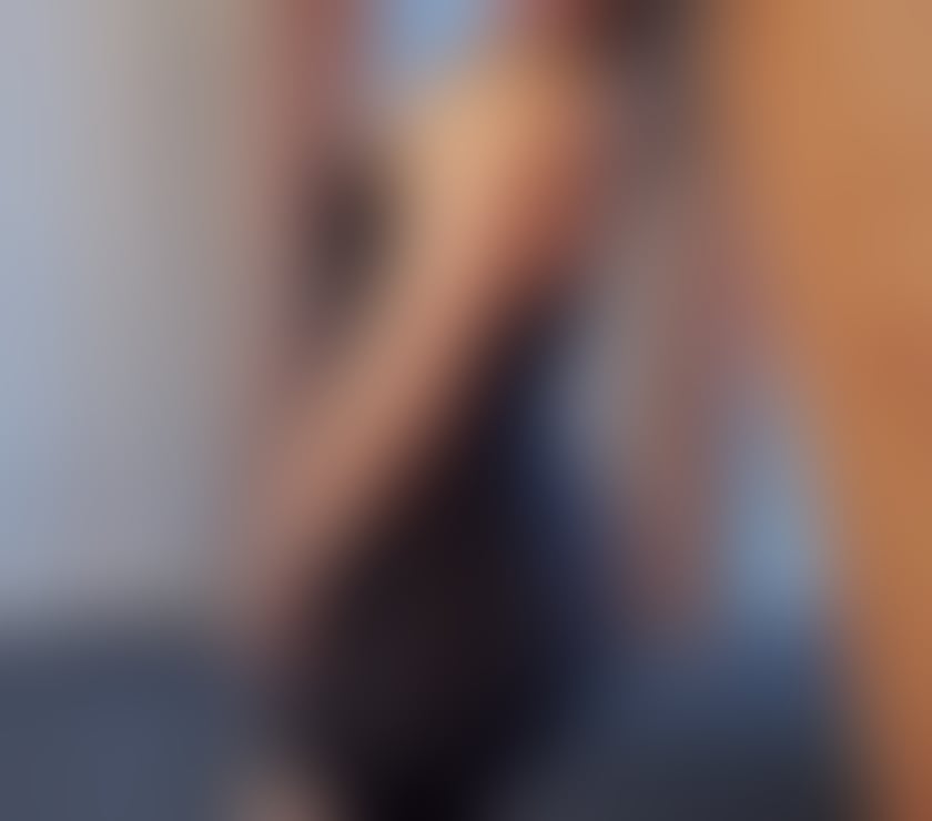 Escorts Hanley Stoke-on-Trent - Photos for Hi Here big boobs big ass best services and owo no extra