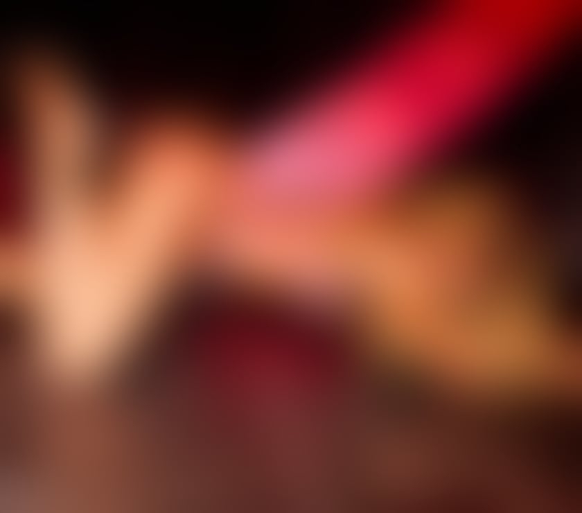 Syren - Exotic Angolan Portuguese Beauty 💋 ( British )