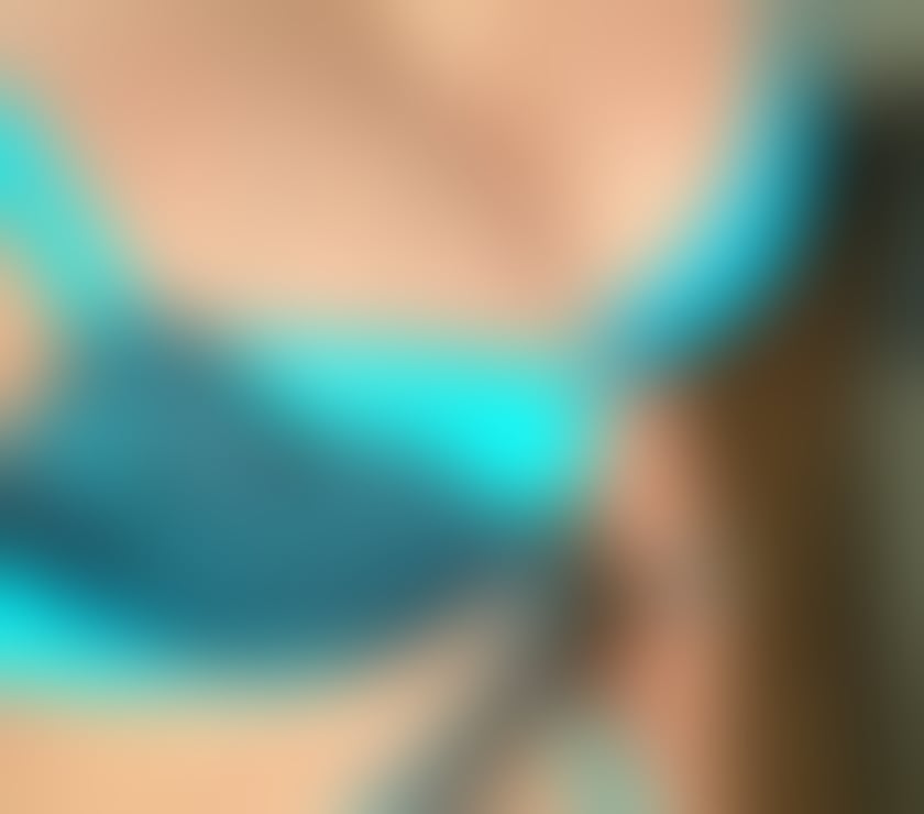 Escorts Warrington Lymm - Warrington - Photos for Abbie mature escort Lymm GFE FOOTFETISH PANTYHOSE