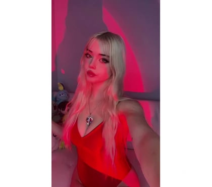 Escorts Edgware Road West London - Photos for Barbie 22 - Sensual and B2B Massage in Central London