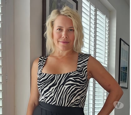 MILF Escorts & Erotic Massage Catherine-De-Barnes Solihull - Photos for Sexy Welsh MILF. Best GFE. No rush. Sensual Lover.