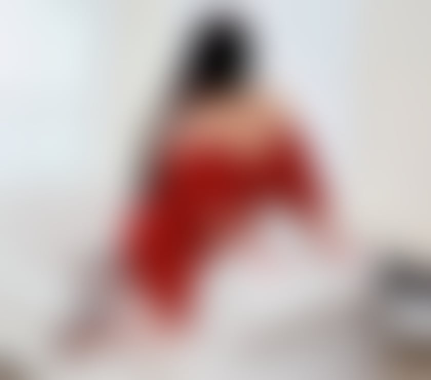 SARA SEXY ITALIAN WHAT DO YOU SEE IS WHAT DO YOU GET