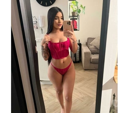 Escorts Woolwich South East London - Photos for Best Latina 🌹in the area Karina party💯