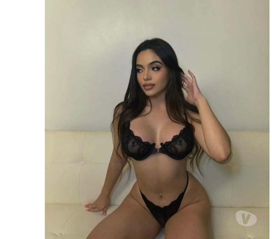 Escorts Bedfordshire Luton - Photos for Elly is a stunning girl, curvy whit big tits and a huge ass