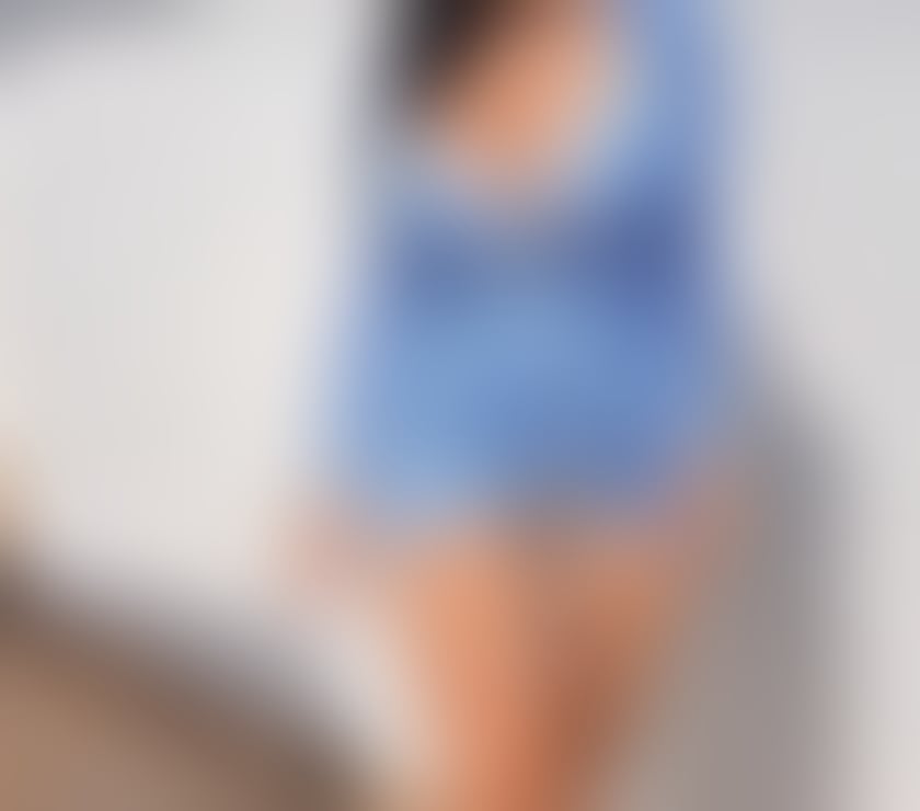 Escorts West Sussex Mid Sussex - Photos for THE FIRST TIME BEST BRUNETTE PARTY