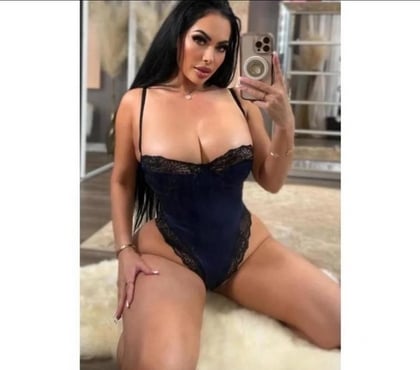 Escorts Bush Hill Park Station Enfield - Photos for Alma 💦 Best service 💦🇦🇱❤️☎️