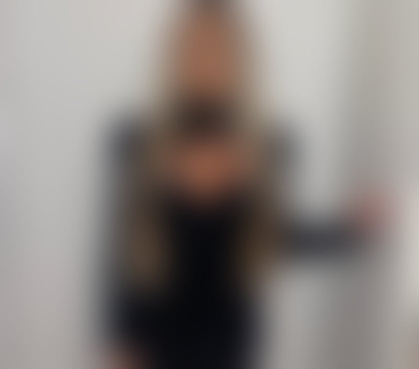 Escorts Gloucestershire Gloucester - Photos for Mona | Discreet, Elegant and Well-Presented