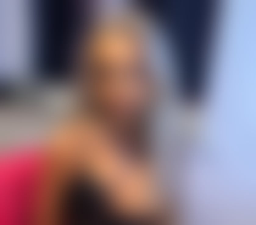 Escorts and Massages Gloucester City Centre Gloucester - Photos for Mona | Discreet, Elegant and Well-Presented