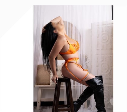 Photos for Hot Brazilian girlfriend Leona, part girl 🥂🔥💘