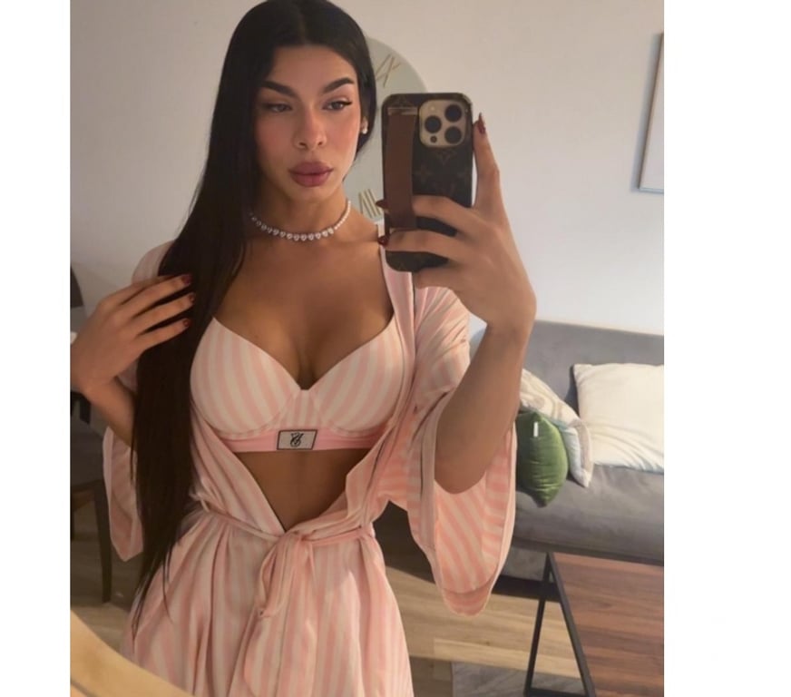 Trans Escorts Aberdeen Aberdeen City Centre - Aberdeen - Photos for 🇧🇷_JULIA_LINS_TSGIRLPARTY_🎉