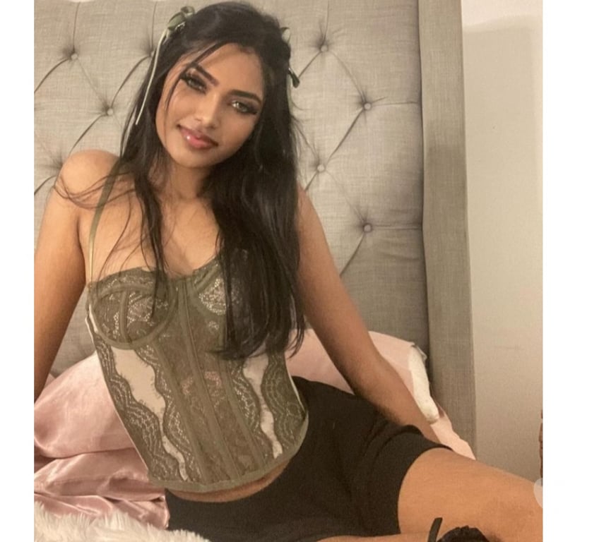 Escorts Devon Exeter - Photos for Hello im british pakistani party girl for you💯💋