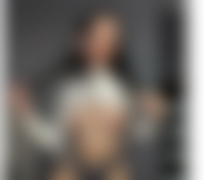 Escorts East London Haggerston - East London - Photos for Alice Young Sweet HOT ! NEW ! Only 1 week