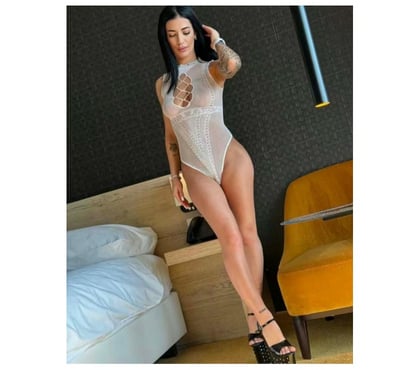 Escorts and Massages New Milton New Forest - Photos for 🧡Outcal&lincall girl new to you in town😍😍😍
