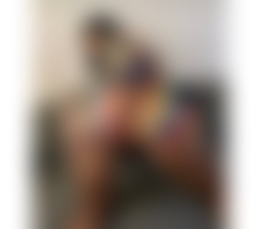 Seductive Brunette – Impossible to Ignore 😈