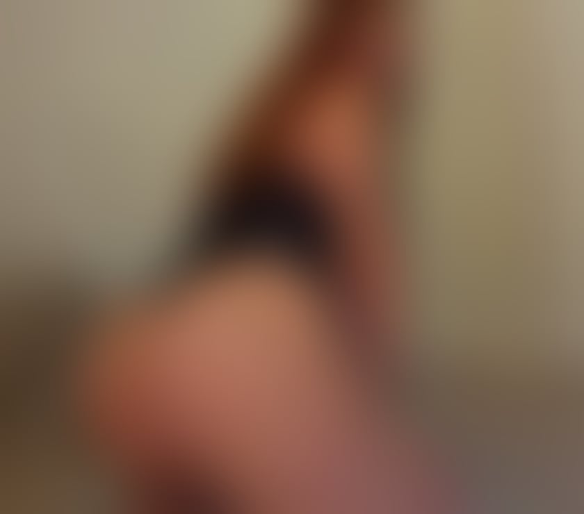 Escorts West Northamptonshire Northampton - West Northamptonshire - Photos for Hi massages 💆 Owo🥰kiss🔥for more details call me