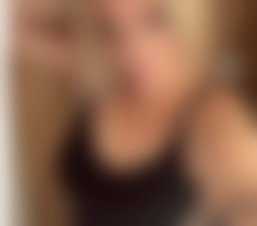 Miss Jessi Jay - English service provider