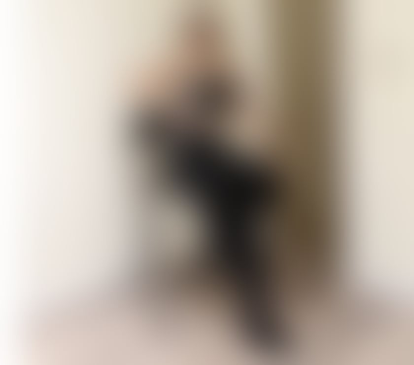 Escorts West London Hounslow - Photos for Chyni new colombiqn party girl in town !