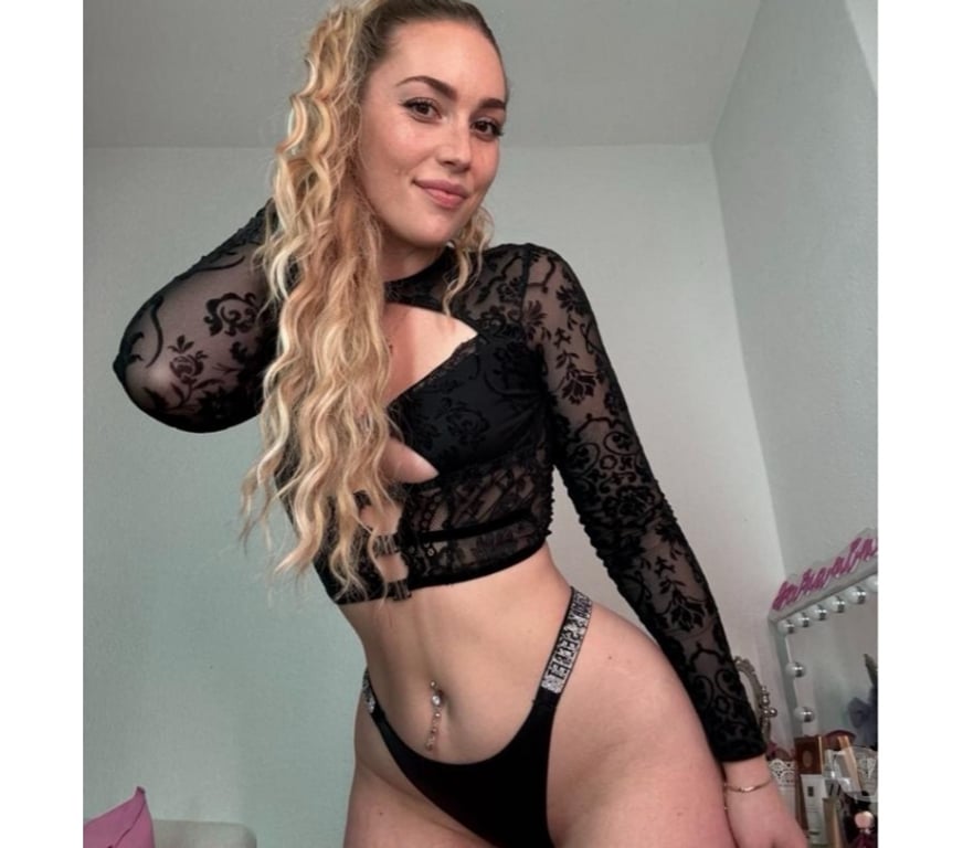 Escorts Greater Manchester Manchester - Photos for SARA NEW 💓PARTY GIRL ✅💦 NO RUSH 💯‼️