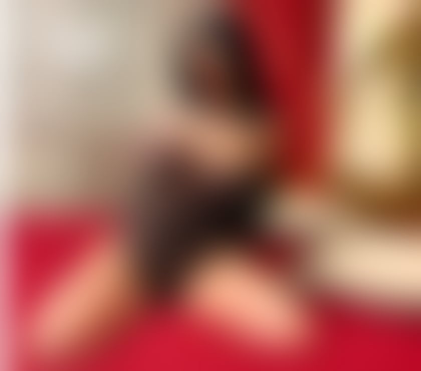 Escorts Canary Wharf East London - Photos for PETITE BRUNET GIRL💋🔥PARTY A NIGHT🍾