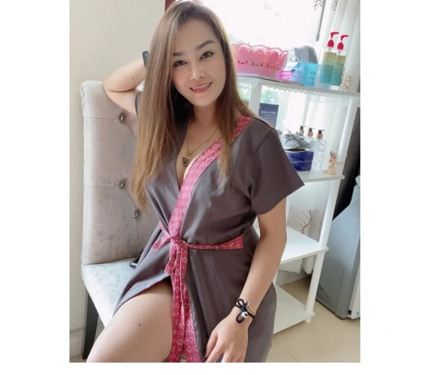 Escorts Gloucestershire South Gloucestershire - Photos for Emmie professional Thai Massage And Body To Body😘