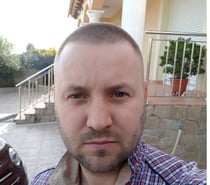 38 Man looking for dating with a woman