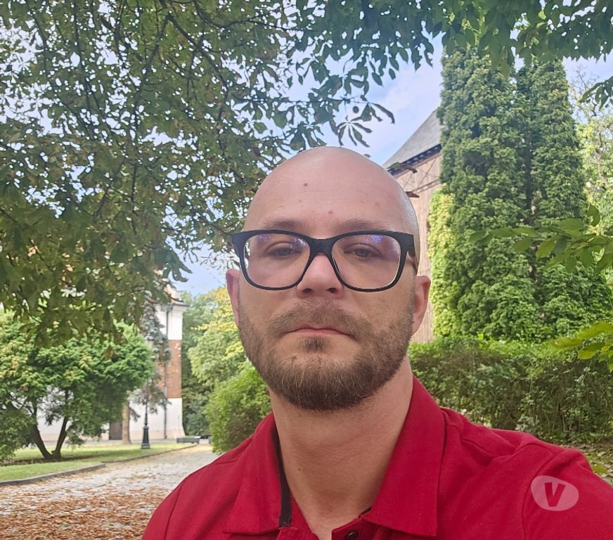 adult personals Hull Garden Village - Hull - Photos for man seeking FWB women, very lonely and horny