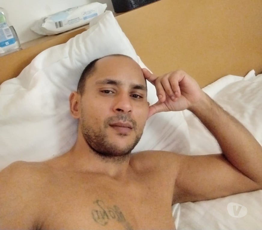 Escorts Merseyside Liverpool - Photos for NEW CARLOS Young Man in town