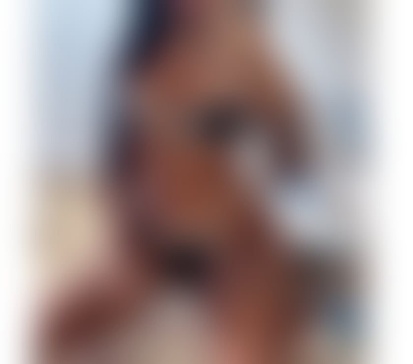 Escorts Woking Town Centre Woking - Photos for Brunette with appetizing curves and sensual