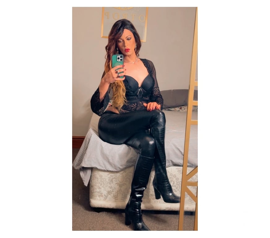 Escorts Norfolk King's Lynn and West Norfolk - Photos for Lorenatvgirl trans brasilian XXL