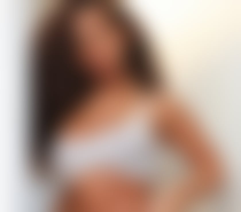 Escorts West Yorkshire Leeds - Photos for Brazilian Julia 🇧🇷🤤🫦🔥