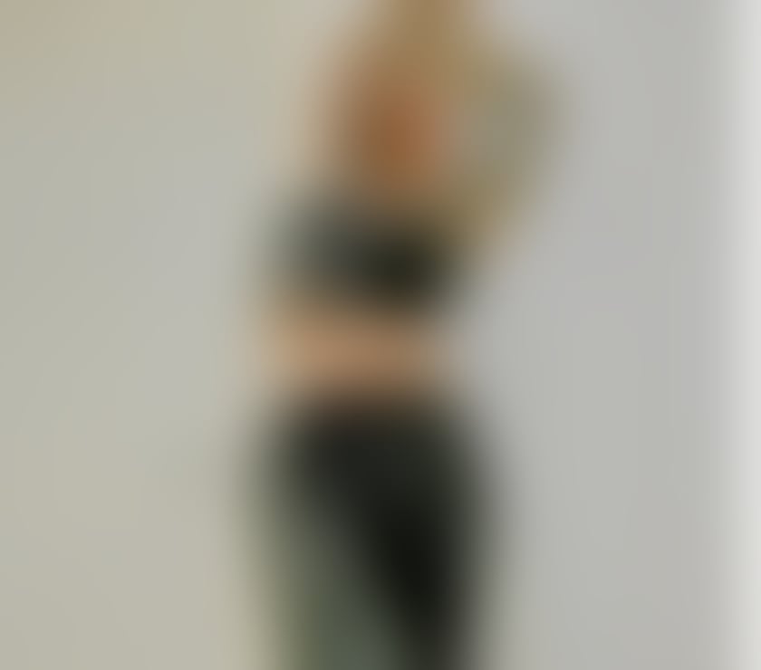 Escorts Hertfordshire Dacorum - Photos for Relaxing and Revitalising Massage by English Sadie!