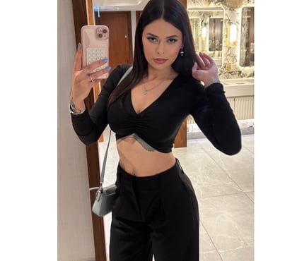 Escorts Mayfair Central London - Photos for Susan Fox 🦊 Party Girl 🥂🍾