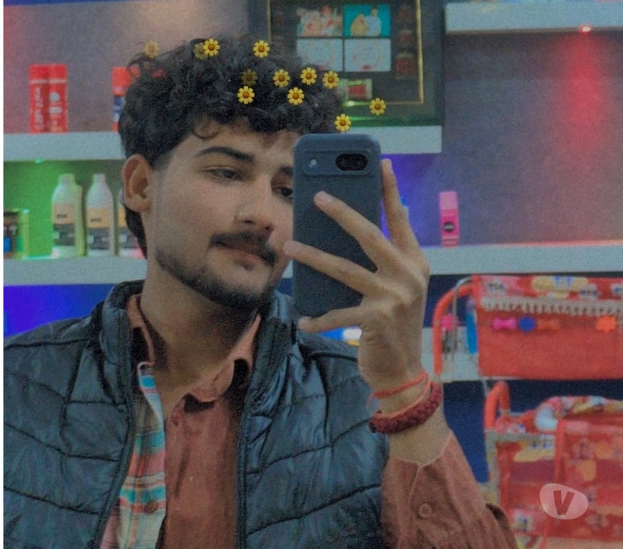  Gay massage East London Redbridge - Photos for Hey I'm Raj, Text me on WhatsApp