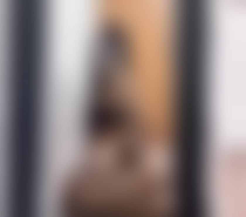 Escorts Surrey Guildford - Photos for Hello gentlemen sexy girl waiting you here💋👅