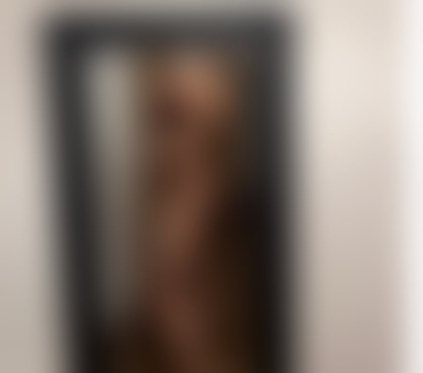 Escorts Surrey Guildford - Photos for Hello gentlemen sexy girl waiting you here💋👅