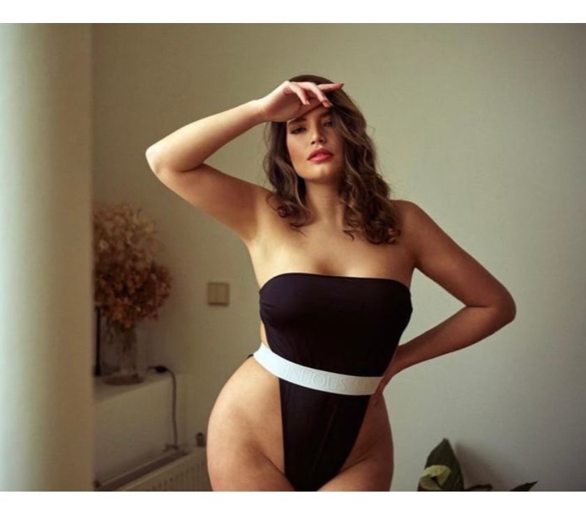 Escorts West Sussex Crawley - Photos for Sexy Rosse New and Hot British x all services