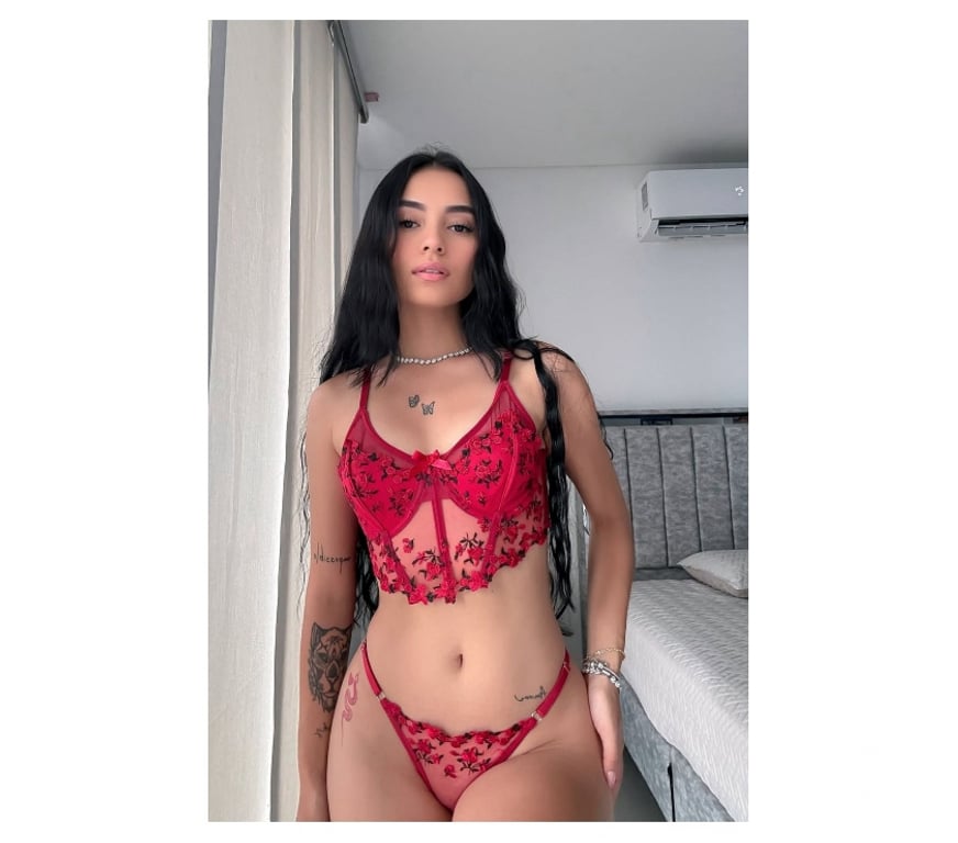 Escorts York York City Centre - York - Photos for 🔥EMMA LATINA VIP🍑HOT & FUN💎PARTY