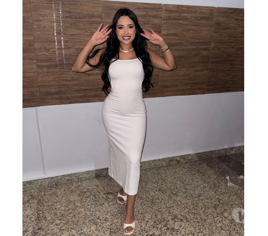 Escorts East London Canary Wharf Station - East London - Photos for 🔅 Tanned Natural Beauty Brazilian Party Girl Vicky 🔅