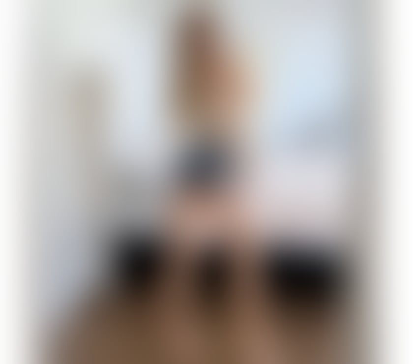 Hellen 💕 your party-loving girlfriend😋💋