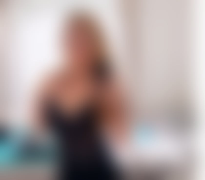 Escorts Essex Southend-on-Sea - Photos for Beautiful British bella