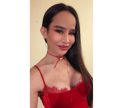 Escorts and Massages Exeter City Centre Exeter - Photos for Sexy Martiny Cambodian Lady boy with Fully 8’’ Inches!!