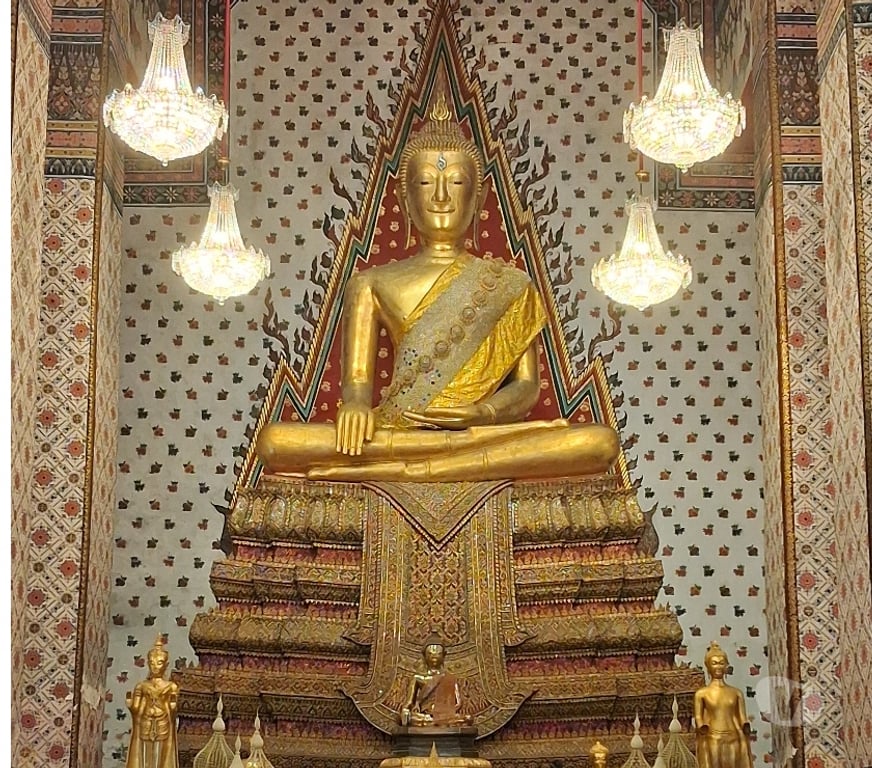 Full body massage West Midlands Birmingham - Photos for Relax, rejuvenate and refresh - male therapist