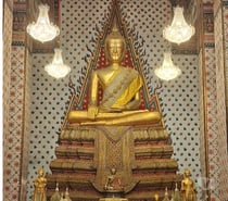 Relax, rejuvenate and refresh - male therapist