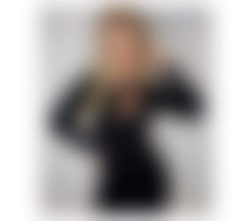 Escorts Wiltshire Swindon - Photos for Hi kaina just arrived call me 😘