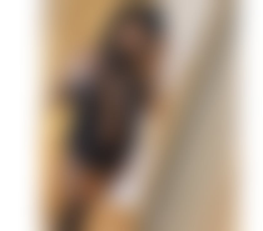 Escorts West London North Acton Station - West London - Photos for Hot Brazilian Lari 🍑🇧🇷🔥