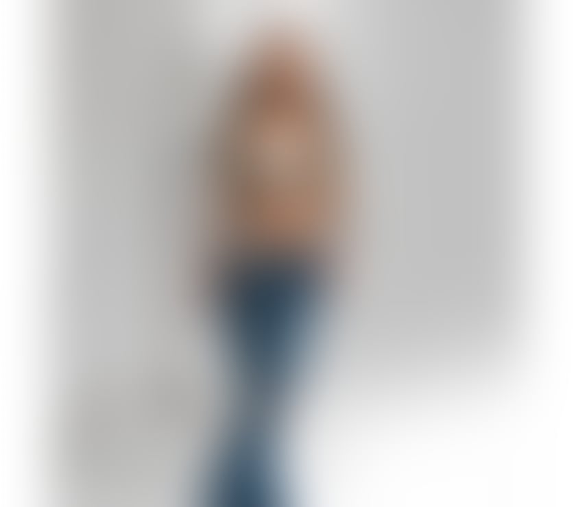 Escorts North West London Hendon Central Station - North West London - Photos for Scarlet ⚜️ Skinny Model